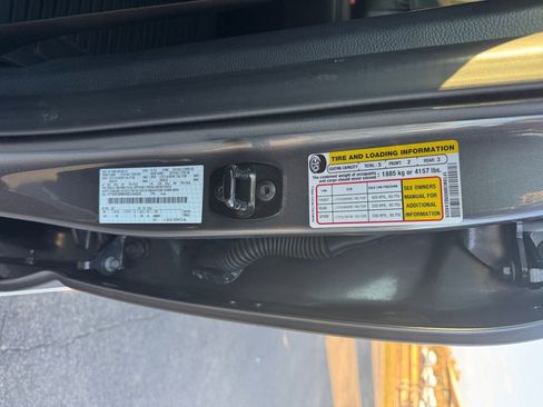 Used 2024 Ford F350 Lariat w/ Lariat Ultimate Package image 28