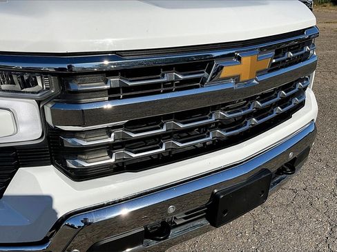 Used 2023 Chevrolet Silverado 1500 LTZ image 29