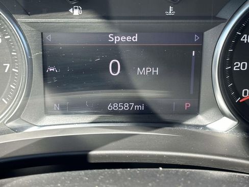 Used 2022 GMC Terrain SLT w/ Elevation Edition image 22