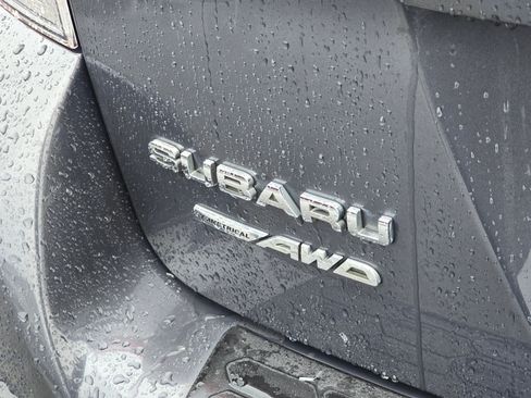 Used 2022 Subaru Crosstrek 2.0i Premium w/ Popular Package #3 image 9