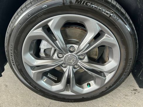Used 2024 Honda Accord EX image 9