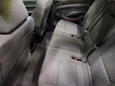 Used 2019 Chevrolet Tahoe LS w/ Enhanced Driver Alert Package RWD image 48