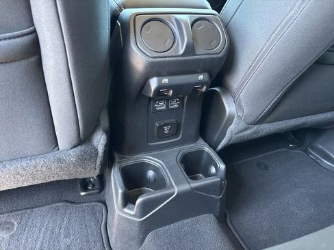 Used 2021 Jeep Wrangler Unlimited Sahara AWD/4WD image 24