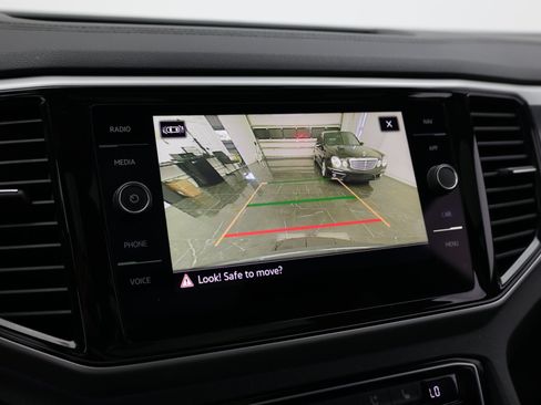 Used 2023 Volkswagen Atlas Cross Sport SEL Premium R-Line AWD/4WD image 25