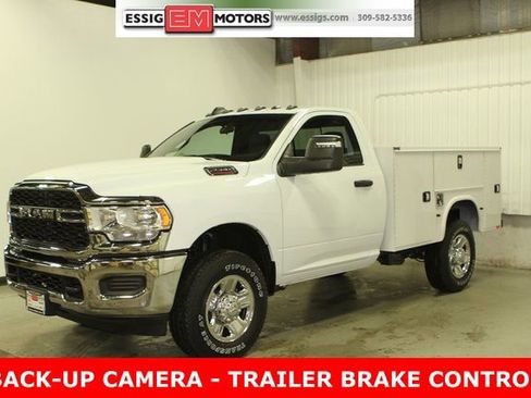 New 2024 RAM 2500 Tradesman w/ Chrome Appearance Group image 10