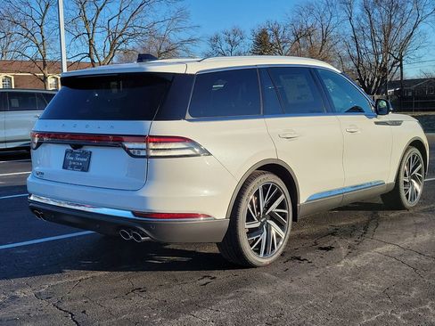 New 2026 Lincoln Aviator Reserve image 4