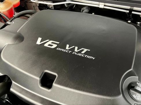 Used 2021 Chevrolet Colorado W/T w/ WT Convenience Package image 30