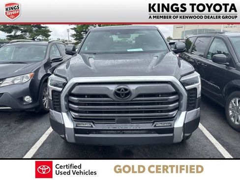 Used 2025 Toyota Tundra Limited AWD/4WD image 3