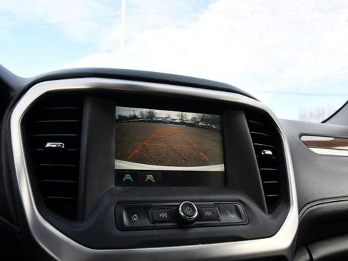 Used 2017 GMC Acadia SLE w/ LPO, Floor Liner Package FWD image 13