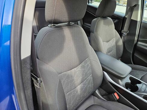 Used 2018 Chevrolet Volt LT w/ Comfort Package image 11