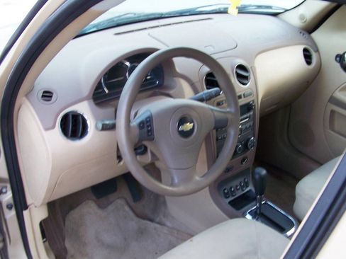 Used 2006 Chevrolet HHR LT image 7