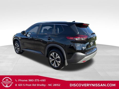 Certified 2023 Nissan Rogue SV w/ SV Premium Package FWD image 12