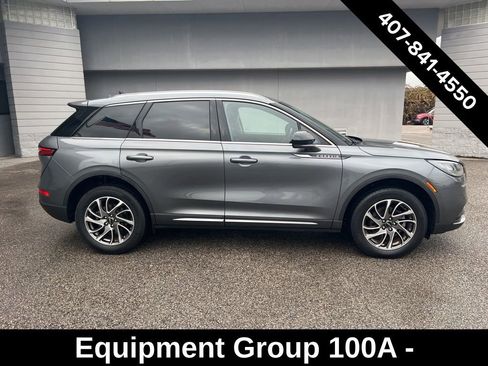 Used 2022 Lincoln Corsair FWD image 2