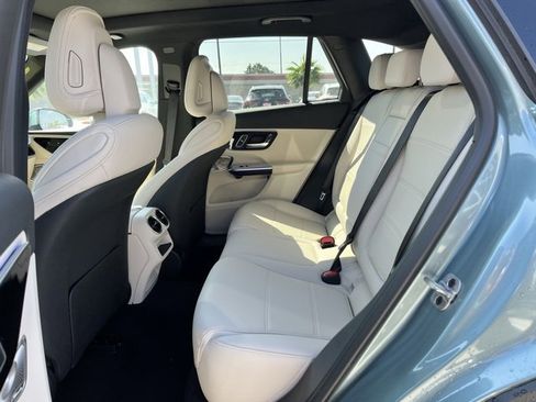 New 2026 Mercedes-Benz GLC 300 image 18