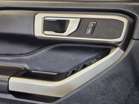 Certified 2021 Ford Explorer XLT image 21