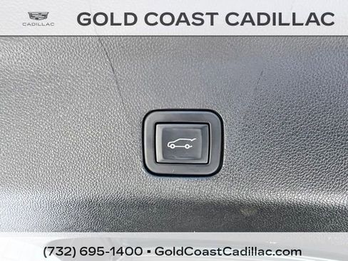 Certified 2021 Cadillac Escalade ESV Sport Platinum AWD/4WD image 18