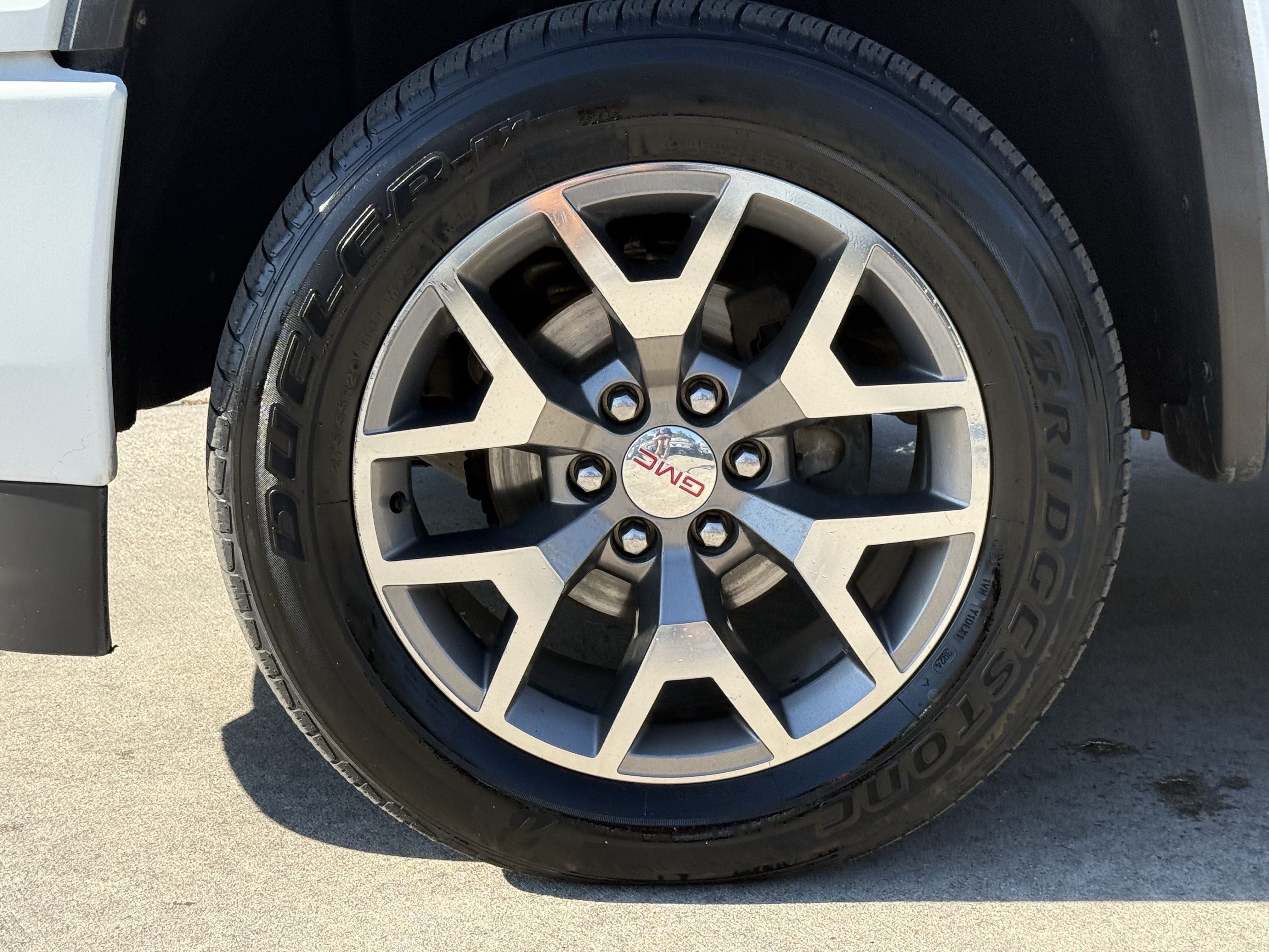 Used 2016 GMC Sierra 1500 SLT w/ All-Terrain Package AWD/4WD image 11