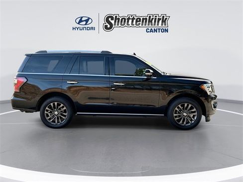 Used 2021 Ford Expedition Limited image 9