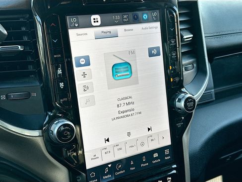 Used 2024 RAM 2500 Laramie image 21