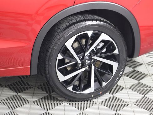 Used 2024 Mitsubishi Outlander SEL image 52