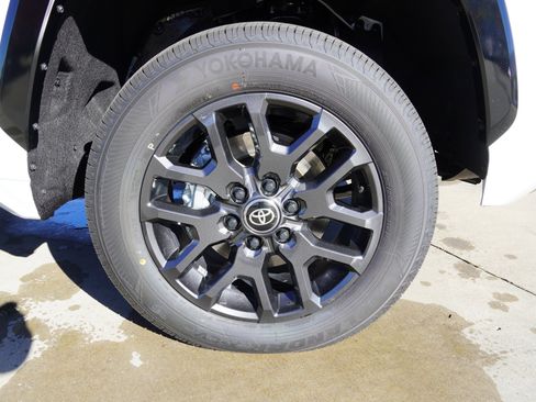 New 2026 Toyota Tundra Platinum w/ Tow Tech Package image 10