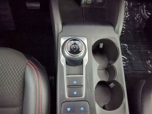 Used 2025 Ford Escape ST-Line AWD/4WD image 29