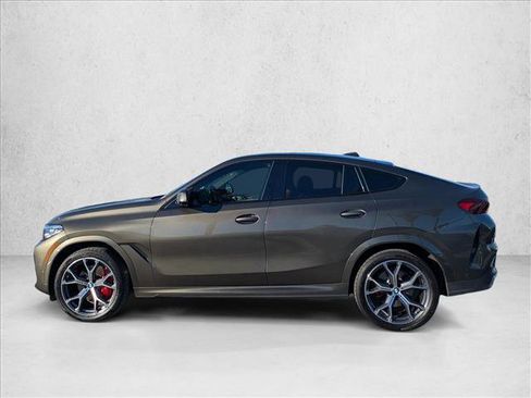 Used 2023 BMW X6 xDrive40i w/ M Sport Package image 9