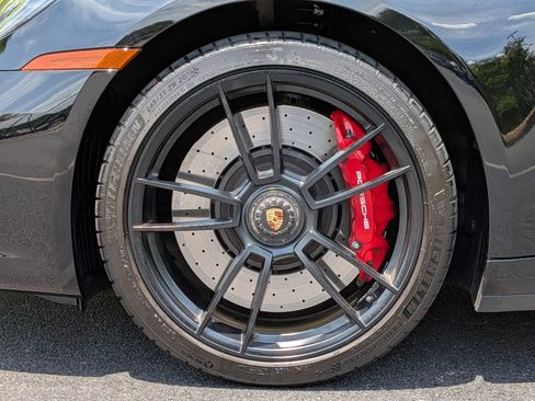 Certified 2023 Porsche 911 Carrera GTS RWD image 37