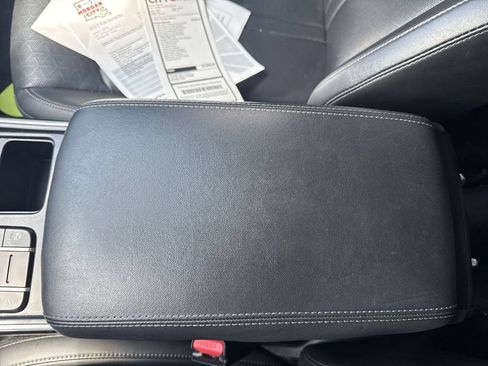 Used 2023 Kia Sorento S FWD image 24