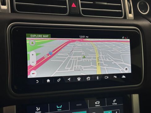 Used 2022 Land Rover Range Rover Westminster Edition image 28