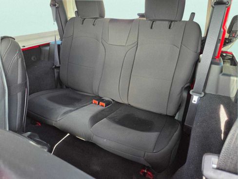 Used 2021 Jeep Wrangler Sport AWD/4WD image 15
