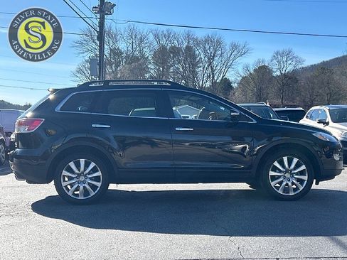 Used 2009 MAZDA CX-9 Grand Touring w/ Moonroof & Bose Audio Pkg image 7