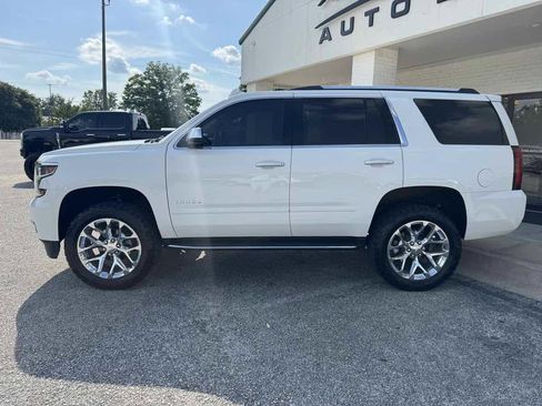 Used 2019 Chevrolet Tahoe Premier RWD image 48