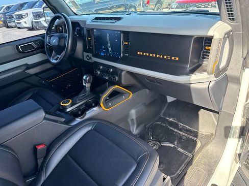 Used 2021 Ford Bronco Badlands AWD/4WD image 11