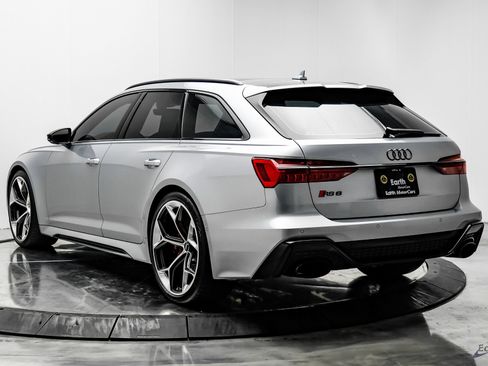 Used 2025 Audi RS 6 performance image 9