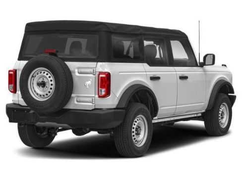 Used 2023 Ford Bronco 4-Door AWD/4WD image 2