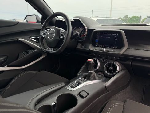 Used 2019 Chevrolet Camaro SS w/ LPO, Ground Effects Package image 15