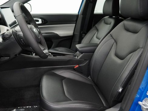 New 2026 Jeep Compass Limited AWD/4WD image 15