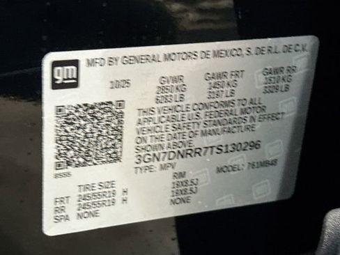 New 2026 Chevrolet Equinox EV LT image 32