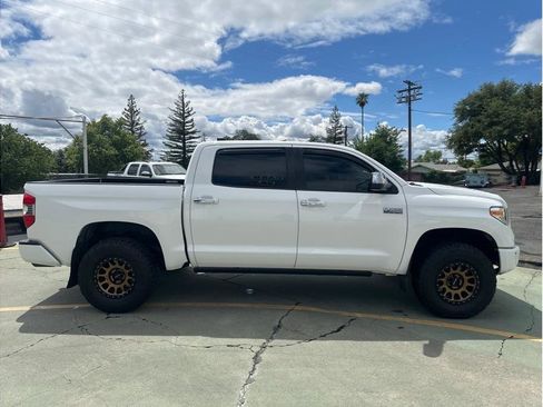 Used 2020 Toyota Tundra Platinum AWD/4WD image 5