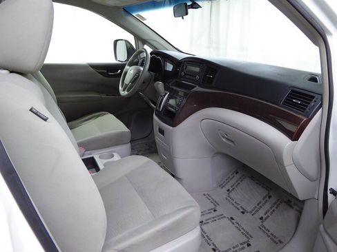 Used 2015 Nissan Quest S image 20