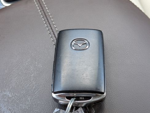 Certified 2025 MAZDA CX-30 AWD 2.5 S w/ Premium Package image 34