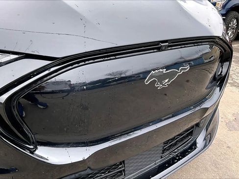 Used 2025 Ford Mustang Mach-E Premium image 29