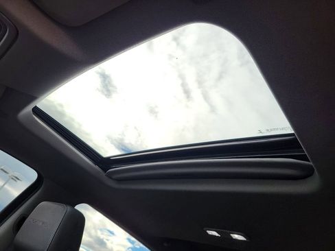 Used 2020 GMC Sierra 3500 Denali w/ Denali Ultimate Package image 7