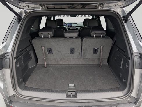 Used 2025 Buick Enclave Preferred image 25