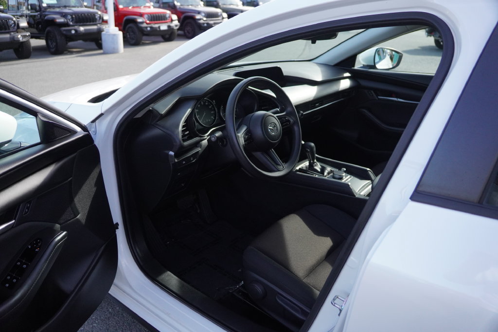 Used 2024 MAZDA MAZDA3 s FWD image 28
