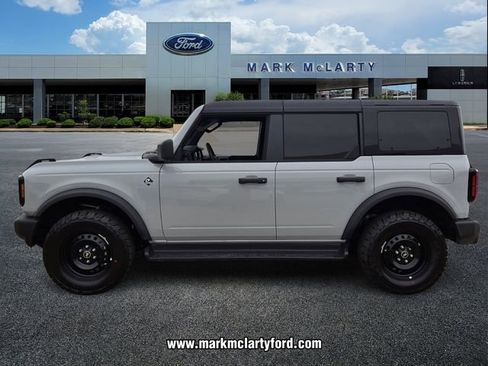 New 2026 Ford Bronco Outer Banks AWD/4WD image 2