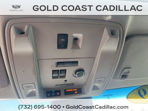 Used 2019 Cadillac Escalade ESV Premium Luxury image 29
