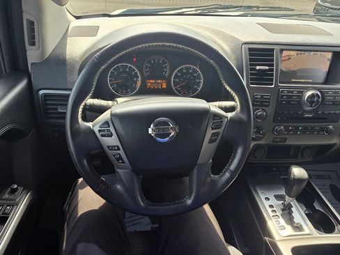 Used 2015 Nissan Armada SV AWD/4WD image 21