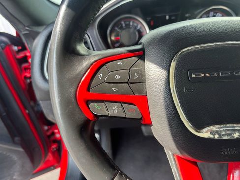 Used 2017 Dodge Challenger R/T RWD image 17